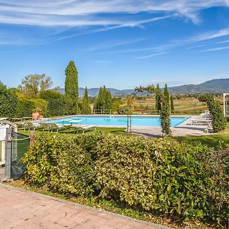 Villa The Estate 1760 - In *