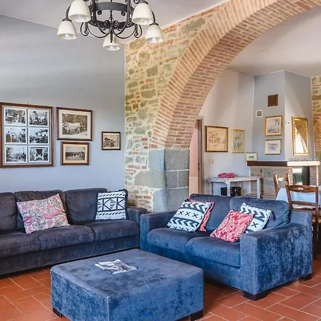 The Estate 1760 - In Cortona
