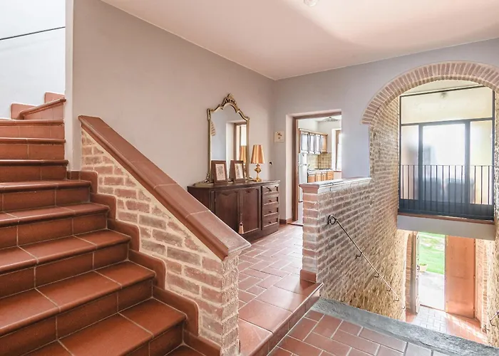 The Estate 1760 - In