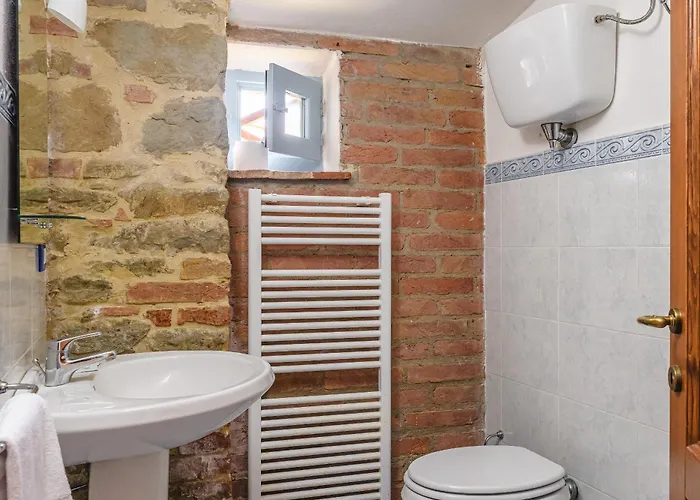 The Estate 1760 - In קורטונה