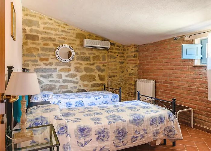 The Estate 1760 - In Вілла